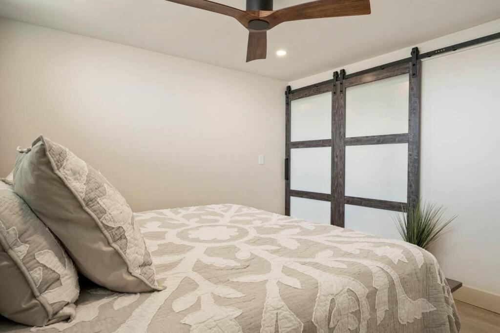 Apartamento Hale Ono Loa 403- Top Floor, Ocean View, & Complete Modern Remodel Kahana Exterior foto