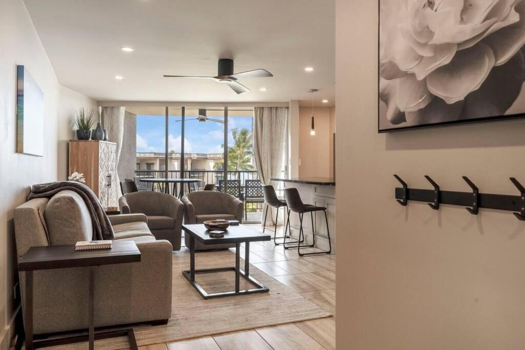 Apartamento Hale Ono Loa 403- Top Floor, Ocean View, & Complete Modern Remodel Kahana Exterior foto